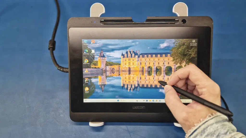 Tableta gráfica de dibujo Wacom DTH-1152 con garantía reacondicionada DTH-1152